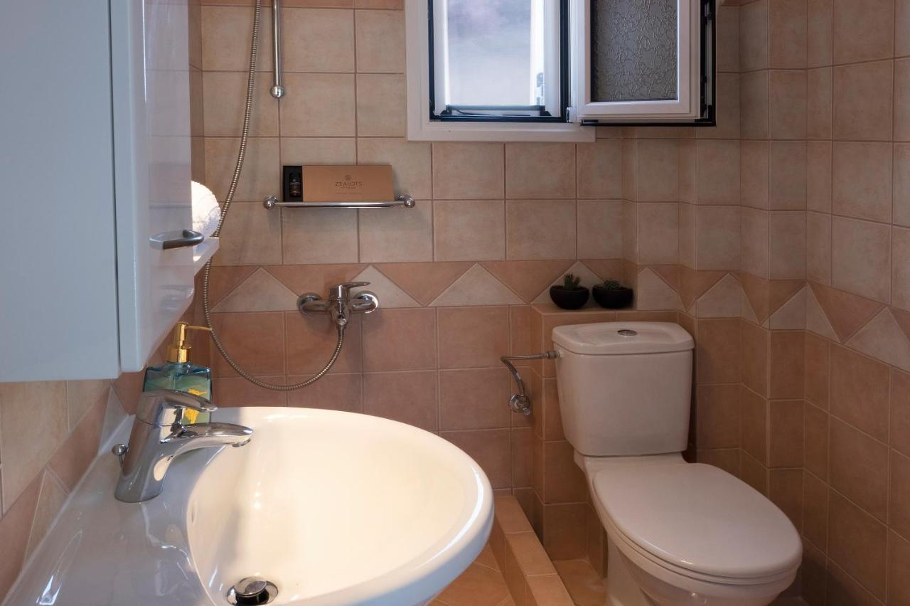 Paktia Villas Парос Екстериор снимка